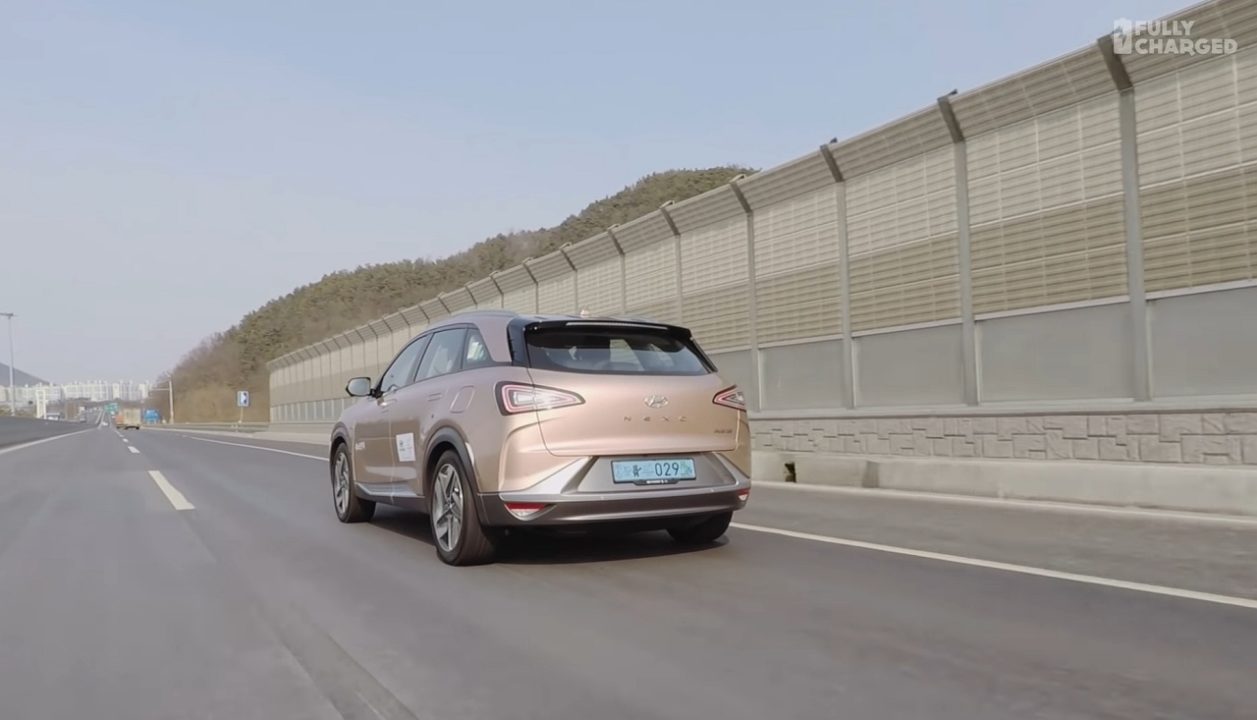 Wodorowy Hyundai Nexo w Fully Charged, czyli gigantyczny